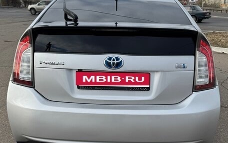 Toyota Prius, 2009 год, 1 090 000 рублей, 7 фотография