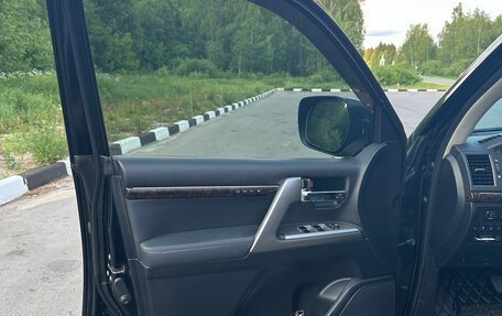 Toyota Land Cruiser 200, 2013 год, 4 200 000 рублей, 7 фотография