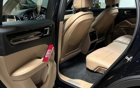 Porsche Cayenne III, 2018 год, 4 999 999 рублей, 13 фотография