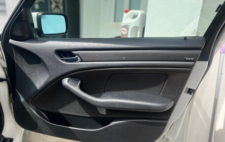 BMW 3 серия, 2004 год, 920 000 рублей, 19 фотография