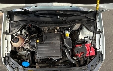Volkswagen Polo VI (EU Market), 2018 год, 930 000 рублей, 2 фотография