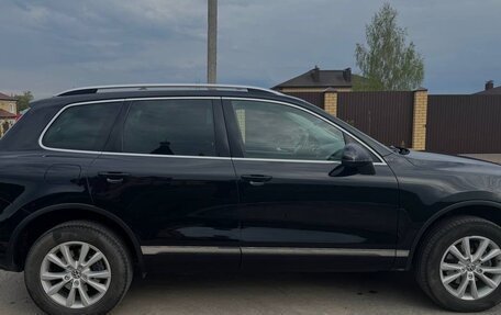 Volkswagen Touareg III, 2013 год, 2 290 000 рублей, 4 фотография