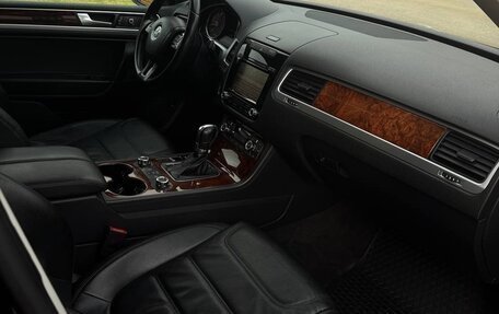 Volkswagen Touareg III, 2013 год, 2 290 000 рублей, 9 фотография