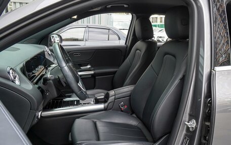Mercedes-Benz GLA, 2021 год, 4 500 000 рублей, 10 фотография