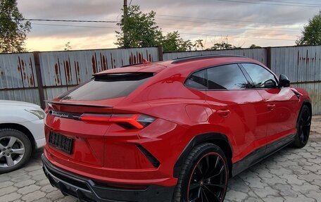Lamborghini Urus I, 2021 год, 28 000 000 рублей, 4 фотография