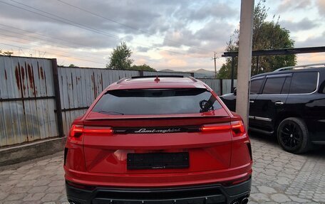 Lamborghini Urus I, 2021 год, 28 000 000 рублей, 20 фотография