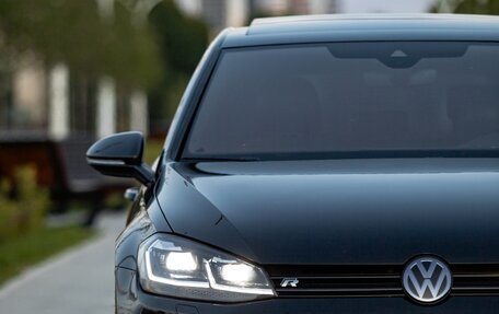 Volkswagen Golf R VII, 2019 год, 3 900 000 рублей, 4 фотография