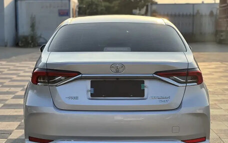 Toyota Corolla, 2022 год, 1 350 000 рублей, 7 фотография