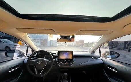 Toyota Corolla, 2022 год, 1 350 000 рублей, 8 фотография