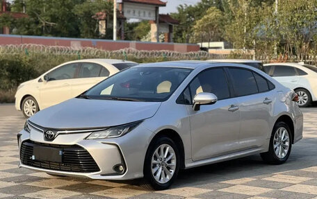 Toyota Corolla, 2022 год, 1 350 000 рублей, 1 фотография