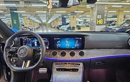 Mercedes-Benz E-Класс, 2021 год, 4 270 000 рублей, 9 фотография