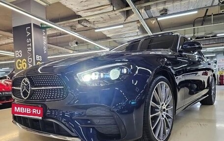 Mercedes-Benz E-Класс, 2021 год, 4 270 000 рублей, 2 фотография
