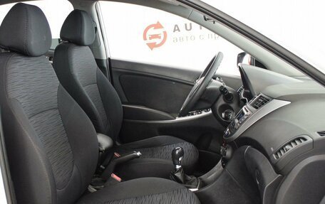 Hyundai Solaris II рестайлинг, 2015 год, 799 000 рублей, 10 фотография
