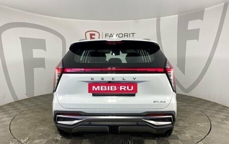 Geely Atlas, 2024 год, 4 фотография