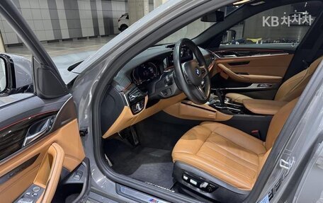 BMW 5 серия, 2022 год, 4 250 000 рублей, 8 фотография