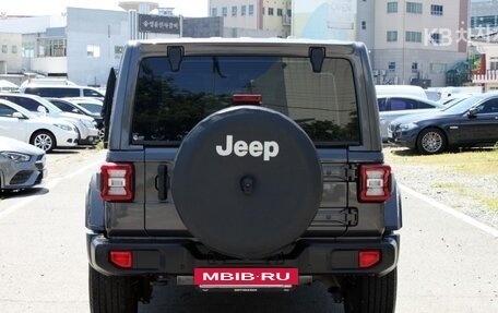Jeep Wrangler, 2022 год, 4 190 000 рублей, 5 фотография