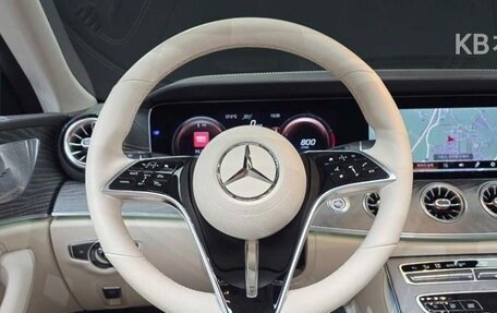 Mercedes-Benz CLS, 2022 год, 6 200 000 рублей, 12 фотография