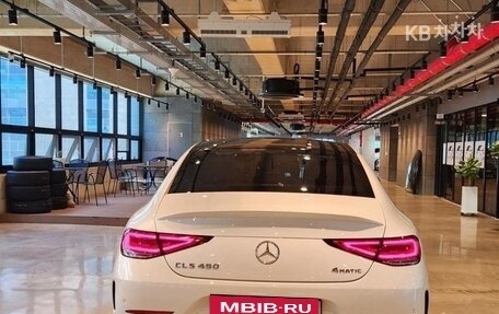 Mercedes-Benz CLS, 2022 год, 6 200 000 рублей, 4 фотография