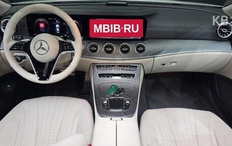 Mercedes-Benz CLS, 2022 год, 6 200 000 рублей, 7 фотография