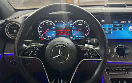 Mercedes-Benz E-Класс, 2022 год, 3 565 000 рублей, 6 фотография