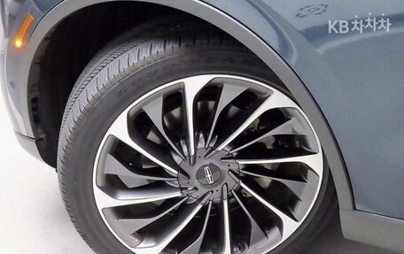 Lincoln Aviator II, 2022 год, 5 530 000 рублей, 19 фотография
