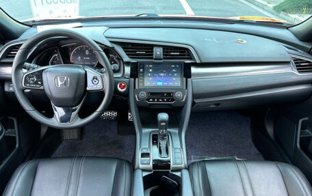 Honda Civic, 2021 год, 1 399 000 рублей, 6 фотография