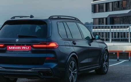 BMW X7, 2020 год, 9 000 000 рублей, 3 фотография
