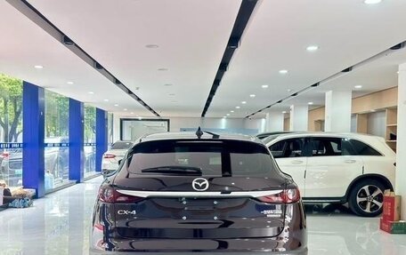Mazda CX-4, 2021 год, 1 794 000 рублей, 5 фотография