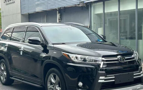 Toyota Highlander III, 2021 год, 2 999 000 рублей, 3 фотография