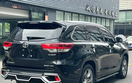 Toyota Highlander III, 2021 год, 2 999 000 рублей, 11 фотография