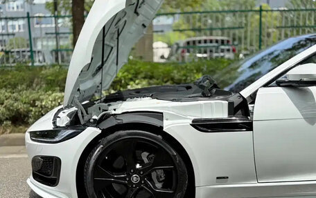 Jaguar F-Type I рестайлинг 2, 2022 год, 8 000 275 рублей, 6 фотография