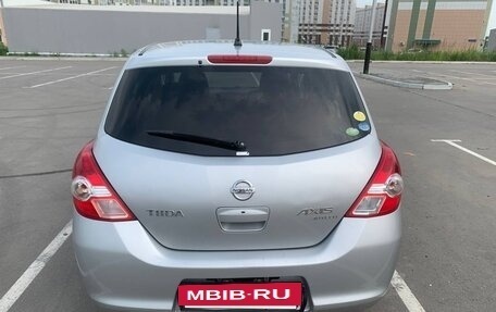 Nissan Tiida, 2010 год, 615 000 рублей, 11 фотография