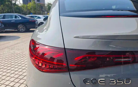 Mercedes-Benz EQE, 2022 год, 3 600 275 рублей, 7 фотография