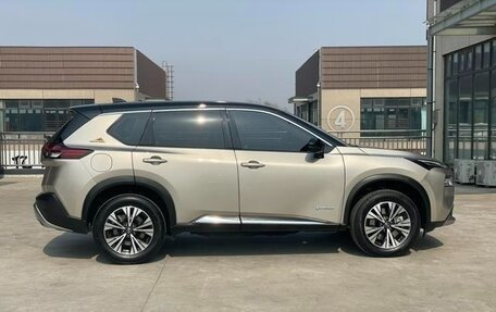 Nissan X-Trail, 2023 год, 2 860 000 рублей, 5 фотография