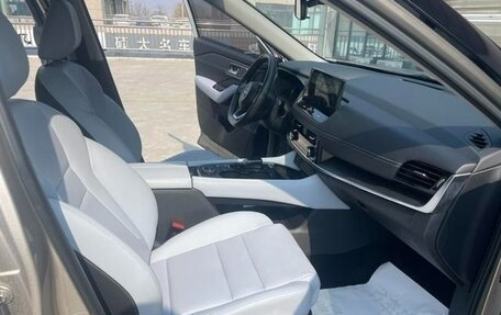 Nissan X-Trail, 2023 год, 2 860 000 рублей, 10 фотография
