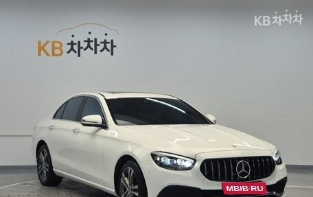 Mercedes-Benz E-Класс, 2022 год, 3 710 010 рублей, 4 фотография