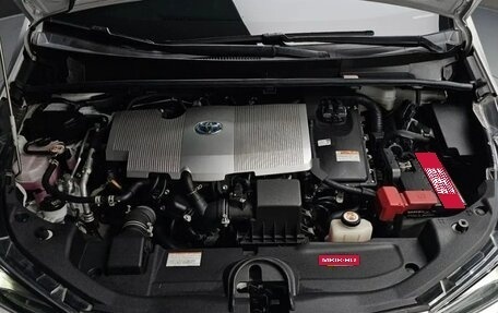 Toyota Prius IV XW50, 2021 год, 2 311 358 рублей, 6 фотография
