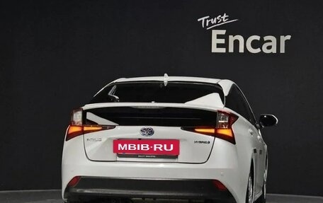 Toyota Prius IV XW50, 2021 год, 2 311 358 рублей, 4 фотография