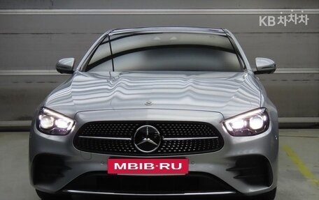 Mercedes-Benz E-Класс, 2022 год, 3 720 010 рублей, 2 фотография
