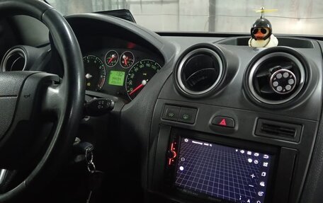 Ford Fiesta, 2007 год, 290 000 рублей, 8 фотография