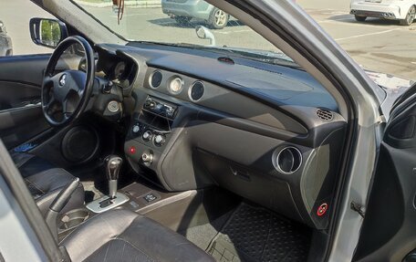 Mitsubishi Outlander III рестайлинг 3, 2005 год, 645 000 рублей, 11 фотография