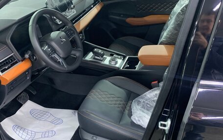 Mitsubishi Outlander, 2023 год, 4 790 000 рублей, 2 фотография