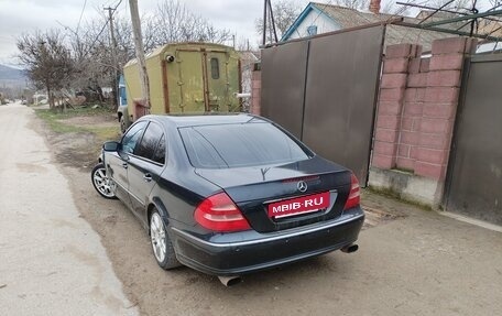 Mercedes-Benz E-Класс, 2002 год, 800 000 рублей, 3 фотография