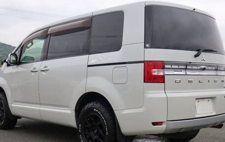 Mitsubishi Delica D:5 I, 2019 год, 2 158 000 рублей, 4 фотография