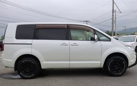 Mitsubishi Delica D:5 I, 2019 год, 2 158 000 рублей, 6 фотография