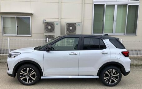 Daihatsu Rocky, 2021 год, 1 245 000 рублей, 7 фотография