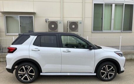Daihatsu Rocky, 2021 год, 1 245 000 рублей, 8 фотография