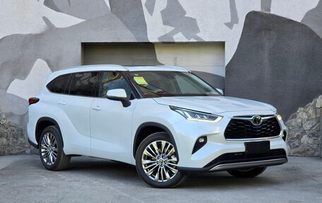 Toyota Highlander, 2025 год, 5 000 000 рублей, 5 фотография