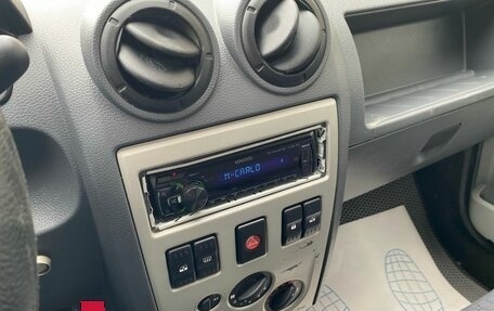 Renault Logan I, 2006 год, 249 000 рублей, 10 фотография