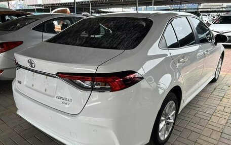 Toyota Corolla, 2021 год, 1 399 000 рублей, 4 фотография